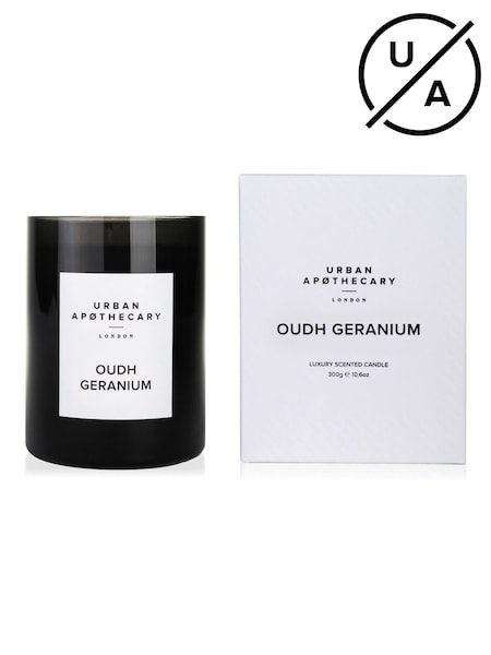 Urban Apothecary Oudh Geranium Luxury Scented Candle 300g (AE0712) | €57