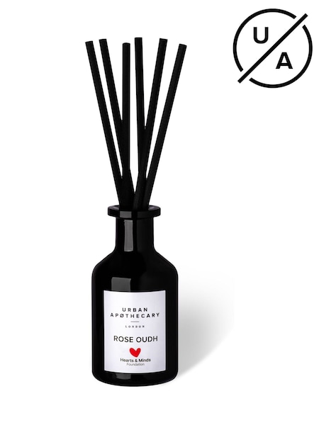 Urban Apothecary Hearts & Minds Foundation Rose Oudh Charity Candle 300g (AE0827) | €61