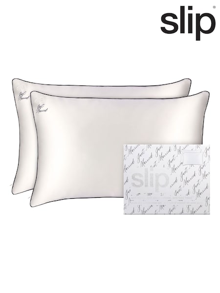 Slip White 100% Pure Silk Standard Just Married Pillowcase Set (Worth £178) (AE4409) | €272