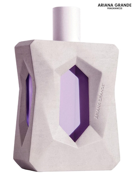 Ariana Grande God Is A Woman Eau De Parfum 30ml (AE4419) | €45