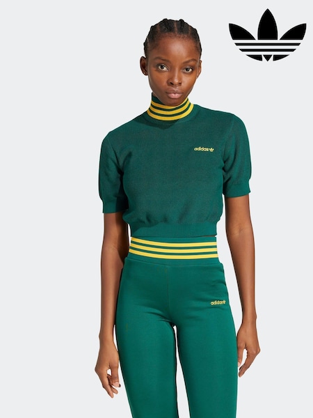 أخضر - تيشيرت قصير برقبة سلحفاة 100% قطن من adidas Originals (AE5756) | ‏30 ر.ع.‏