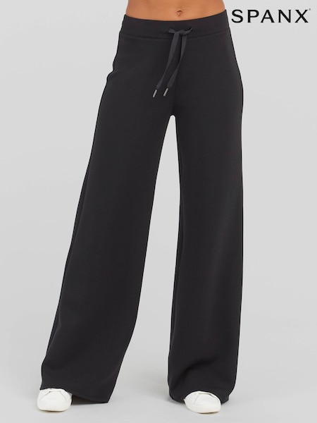 Black - Spanx Airessentials® Petite Wide Leg Pants