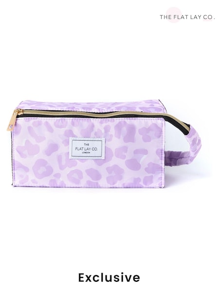 The Flat Lay Co. Exclusive Open Flat Makeup Box Bag (AE7359) | €27