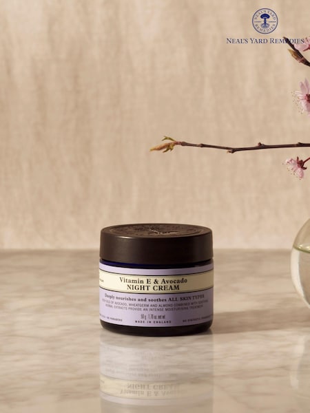 Neals Yard Remedies Vitamin E & Avocado Night Cream 50g (AE8173) | €44