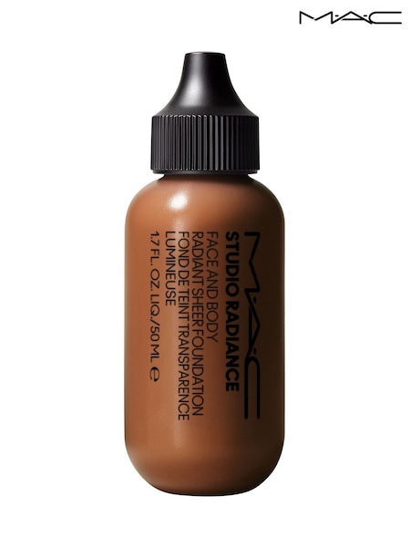 MAC Studio Radiance Face and Body Radiant Sheer Foundation (AF1897) | €46