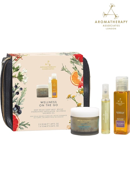 Aromatherapy Associates Wellness on the Go Kit ( Worth Value £70.50) (AF4728) | €61