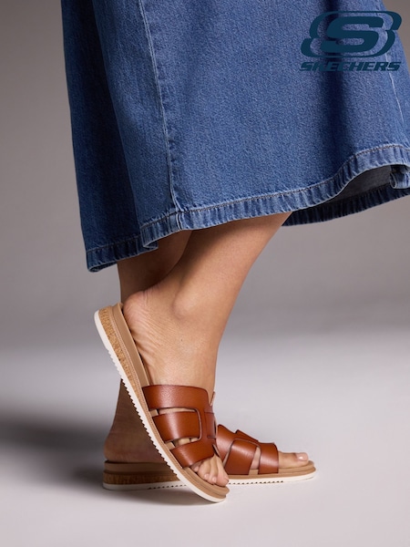 Ruskea - Skechers Desert Kiss Low Peak Look Sandals (AF5916) | €69