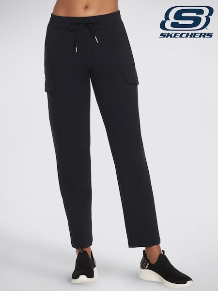 أسود - Skechers Slip-Ins Cargo Trousers (AF6010) | ‏314 د.إ.‏