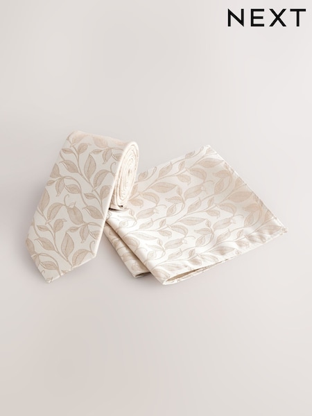 Gold Slim Tie And Pocket Square Set (AF7816) | 79 QAR