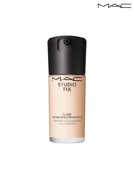 MAC Studio Fix Fluid Broad Spectrum Foundation SPF15 30ml (AF7936) | €47