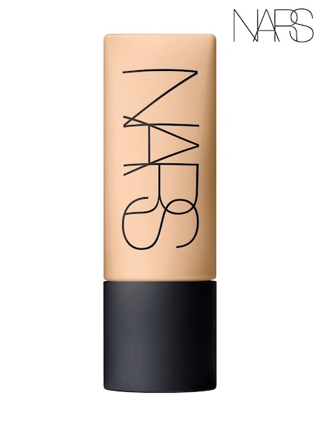 NARS Soft Matte Complete Foundation (AF8072) | €46