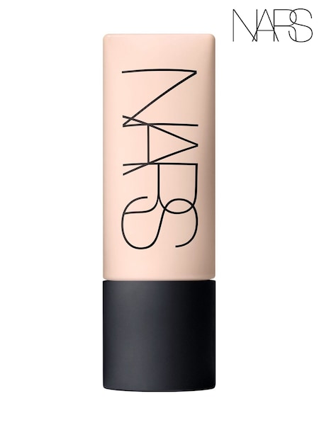 NARS Soft Matte Complete Foundation (AF8105) | €46
