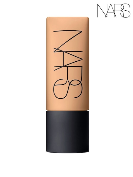 NARS Soft Matte Complete Foundation (AF8111) | €46