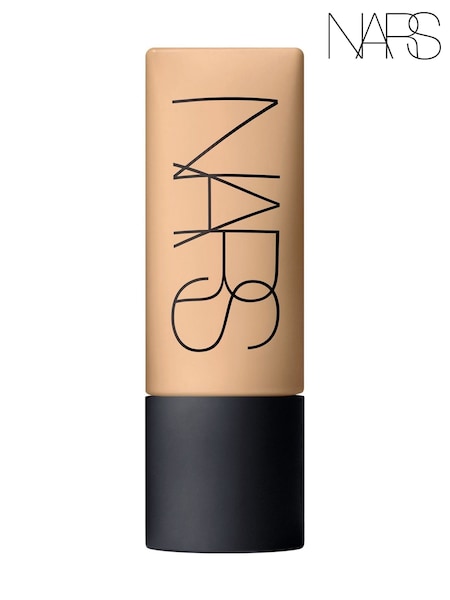 NARS Soft Matte Complete Foundation (AF8215) | €46