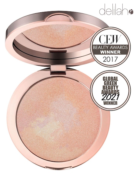 Delilah Pure Light Illuminating Powder (AF8431) | €54