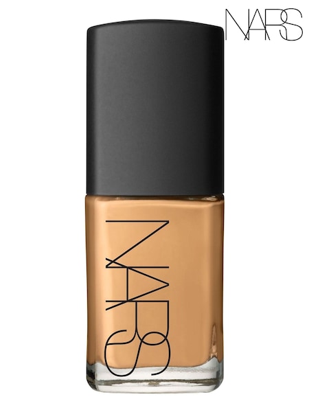 NARS Sheer Glow Foundation (AF8441) | €51
