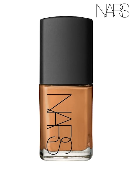 NARS Sheer Glow Foundation (AF8446) | €51