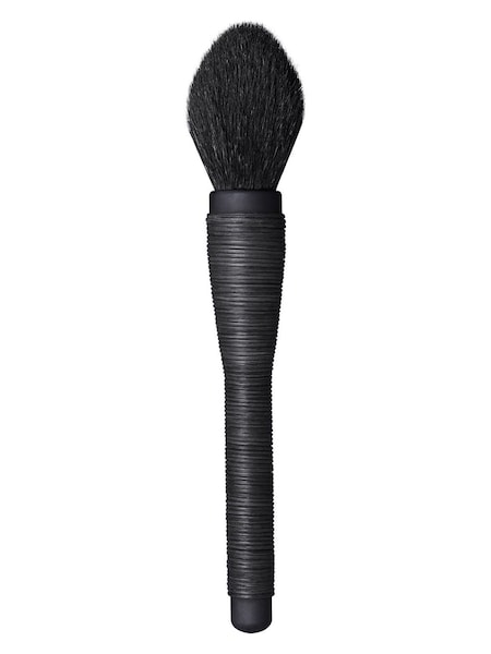 NARS Mie Face Brush (AF8508) | €64