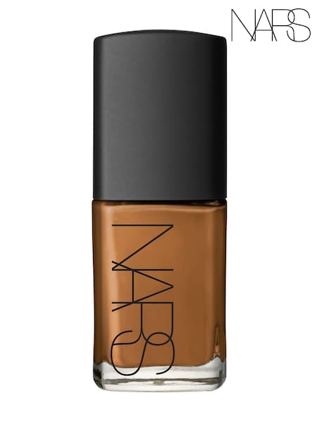 NARS Sheer Glow Foundation (AF8592) | €51