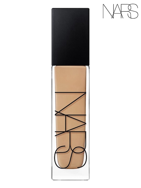 NARS Natural Radiant Longwear Foundation (AF8910) | €55