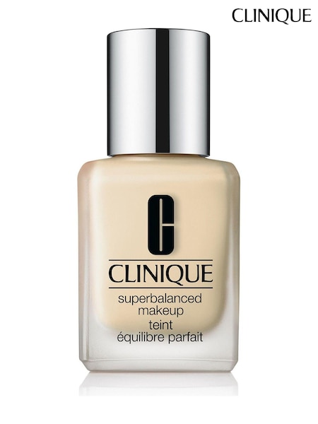 Clinique Superbalanced Foundation (AF9108) | €45