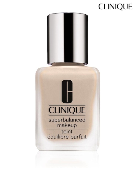 Clinique Superbalanced Foundation (AF9338) | €48