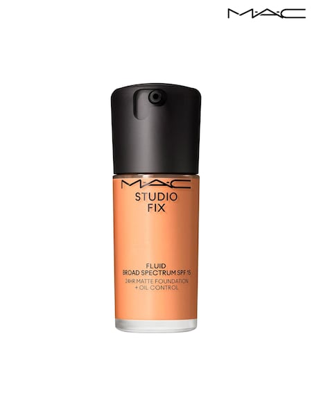 MAC Studio Fix Fluid Broad Spectrum Foundation SPF15 30ml (AF9704) | €47