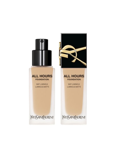 Yves Saint Laurent All Hours Foundation (AF9885) | €55