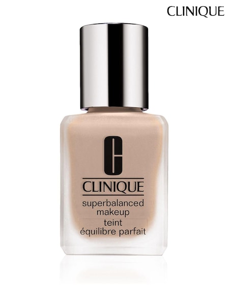 Clinique Superbalanced Foundation (AG0482) | €48