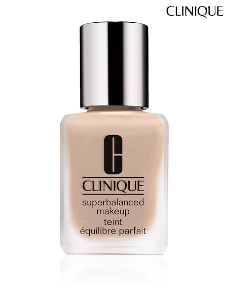 Clinique Superbalanced Foundation (AG0739) | €45