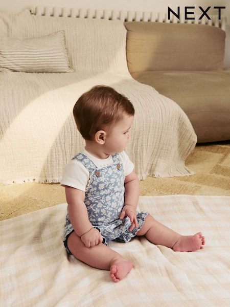 Denim Floral and Ecru Baby Short Sleeve Bodysuit and Dungarees Set (0mths-2yrs) (AG2696) | kr317 - kr351