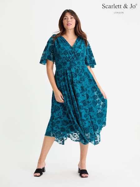 Scarlett & Jo Blue Julie Hanky Hem Dress (AG3650) | € 156