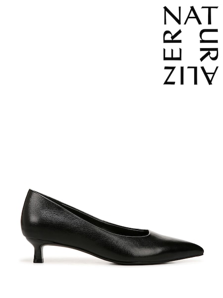 Negro - Naturalizer Natalia Wide Fit Kitten Heel Court Shoes (AG4304) | 184 €