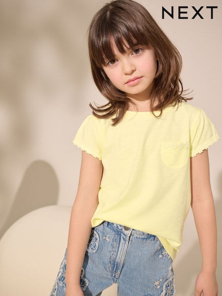 Yellow Daisy Pocket T-Shirt (1.5-16yrs) (AG5795) | €5 - €10