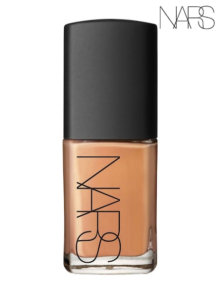 NARS Sheer Glow Foundation (AG6075) | €51