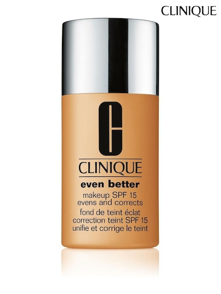 Clinique Even Better Makeup SPF15 (AG6203) | €46