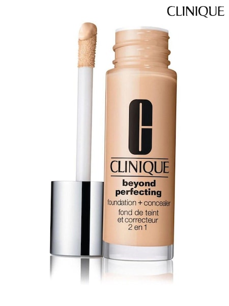 Clinique Beyond Perfecting Foundation And Concealer Set (AG6279) | €49