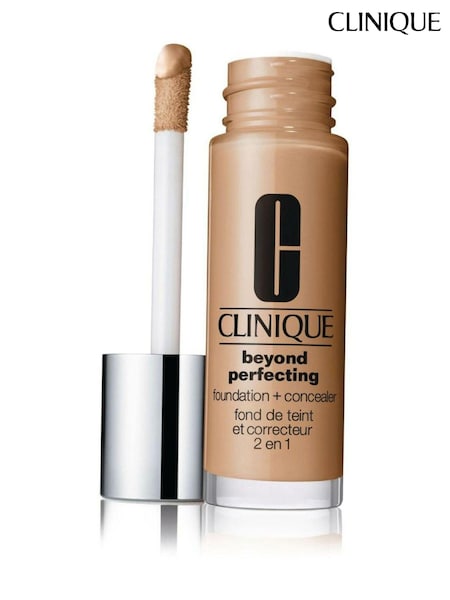Clinique Beyond Perfecting Foundation And Concealer Set (AG6315) | €49