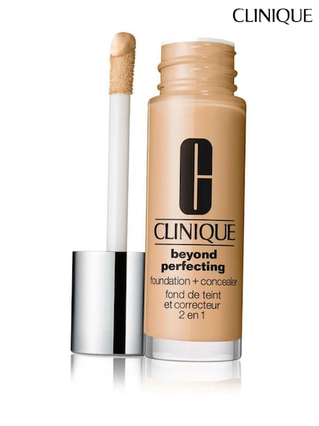 Clinique Beyond Perfecting Foundation And Concealer Set (AG6404) | €49