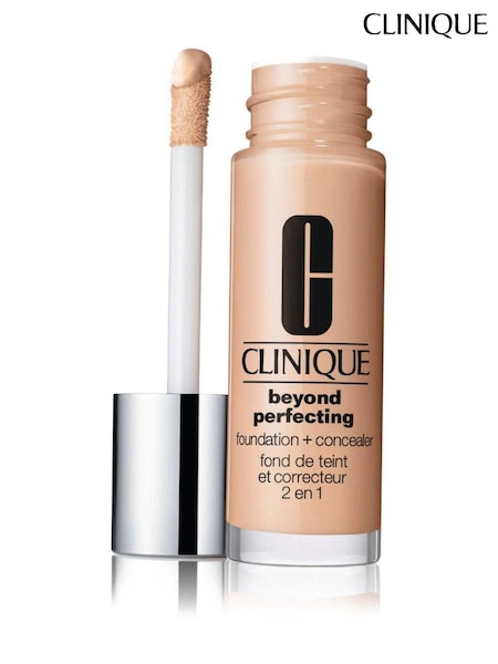 Clinique Beyond Perfecting Foundation And Concealer Set (AG6519) | €49