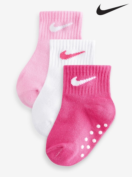 Nike White Multi Infant Gripper Socks 3 Pack (AG6937) | €13