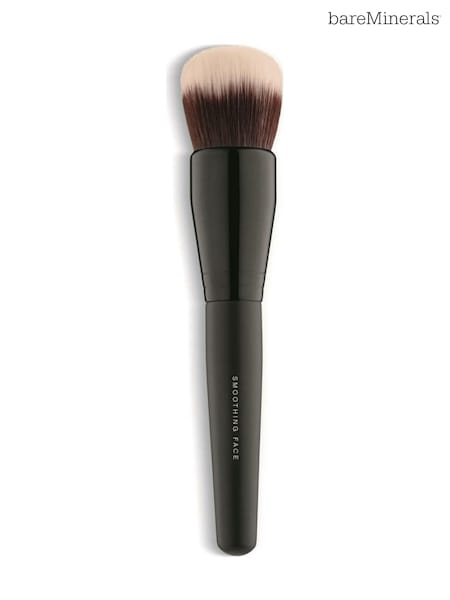 bareMinerals Smoothing Face Brush (AG7630) | €37