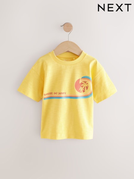 Keltainen aurinko ja aallot - Short Sleeve Graphic T-shirt (3mths-7yrs) (AG8715) | €8 - €11