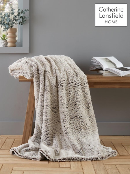 Catherine Lansfield Wolf Faux Fur Blanket Throw (AG9609) | ‏192 د.إ.‏