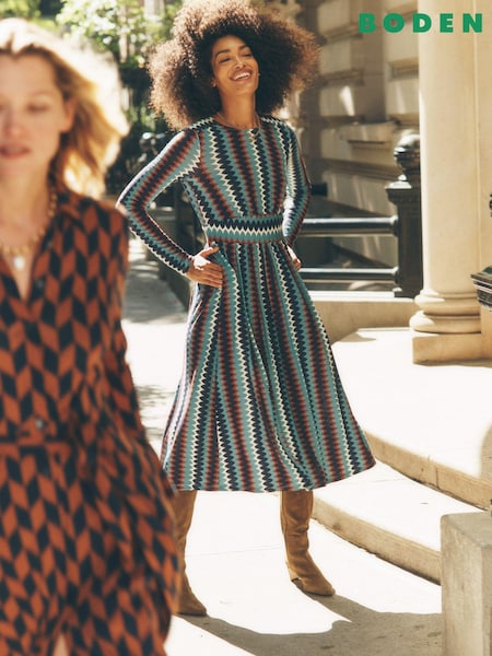 Boden Blue Thea Long Sleeve Jersey Dress (AH4771) | €54