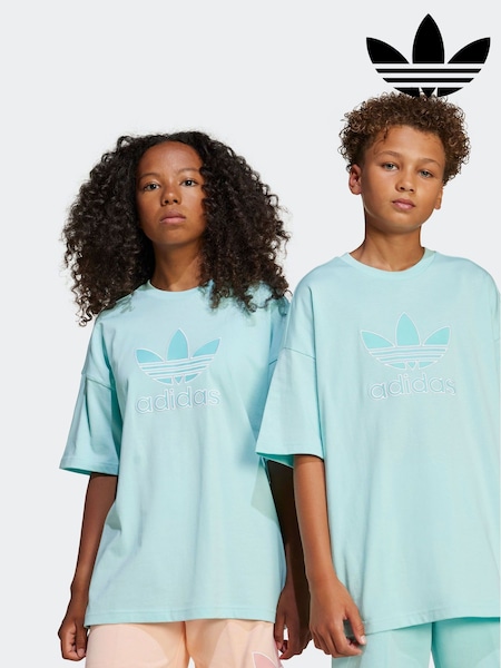 Verde - adidas originals Oversized Trefoil100% Cotton T-Shirt (AH5312) | 28 €