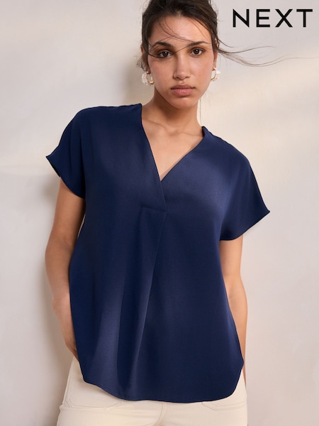 Bleu marine - Relaxed Fit Short Sleeve Overhead V-Neck Blouse (AH5473) | € 18