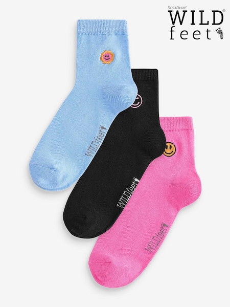 Wild Feet Pink Padlock Embroidery Cropped Crew Socks 3 pack (AH6536) | €14