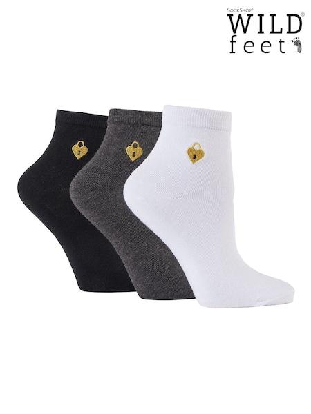Wild Feet Black Padlock Embroidery Cropped Crew Socks 3 pack (AH6552) | €10