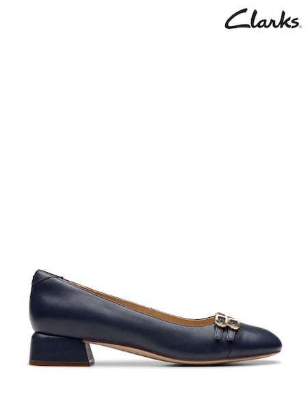 modra - Clarks Leather Daiss 30 Court Shoes (AH6858) | € 63
